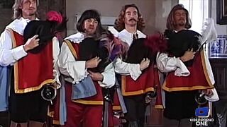 Dru Berrymore, bourgeois well fucked by the three musketeers