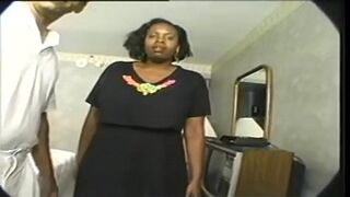 FAT EBONY BANGED IN CANADA