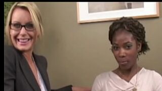 Interracial lesbian sex